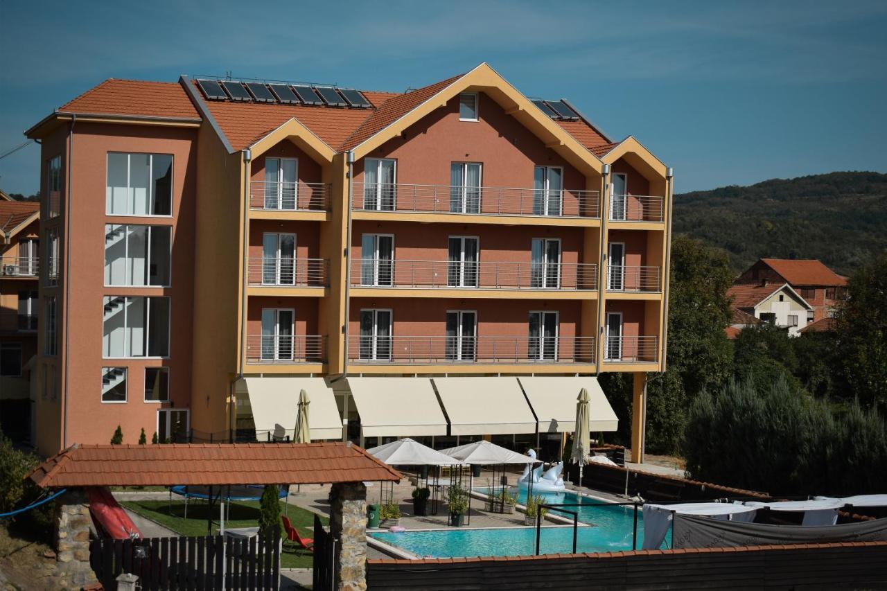 Knjazevac Garni Hotel Mali Predah - Novi Deo מראה חיצוני תמונה